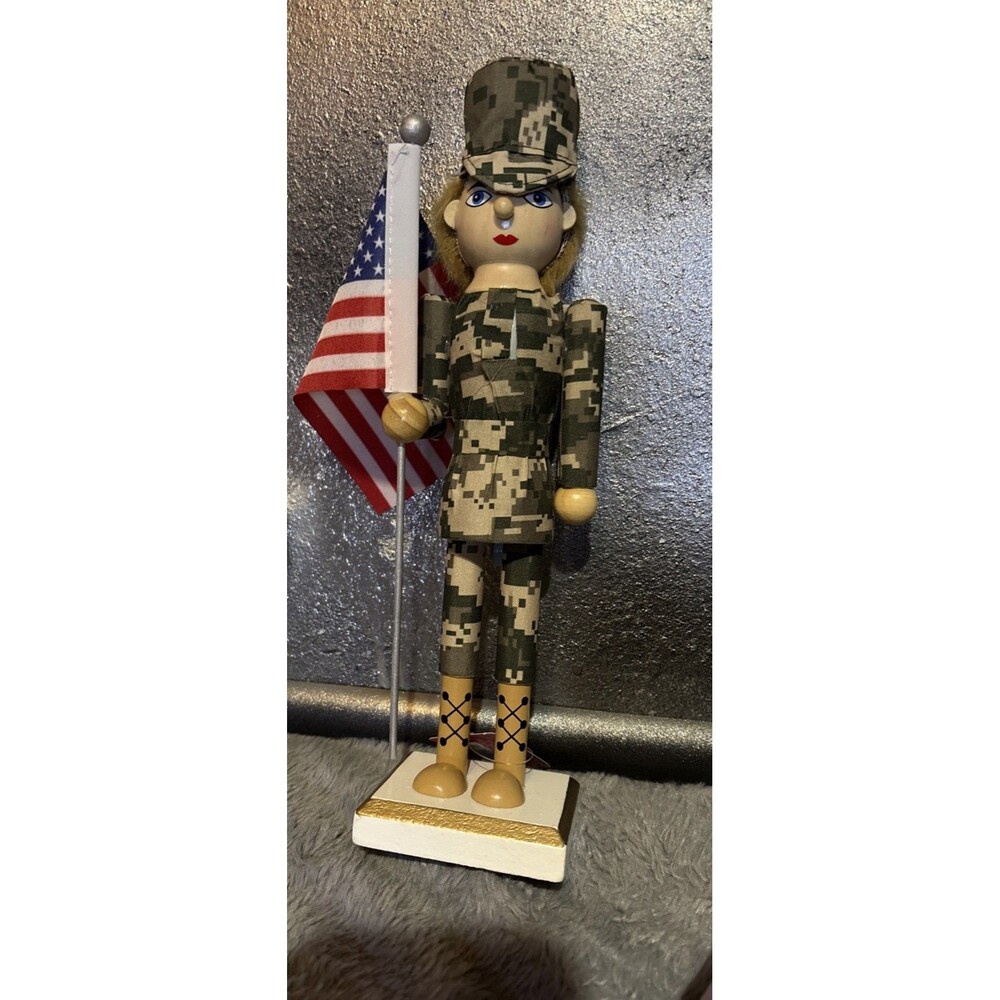 US Soldier Camo Uniform With Flag Nutcracker 10” NWT Christmas Decor Decoration